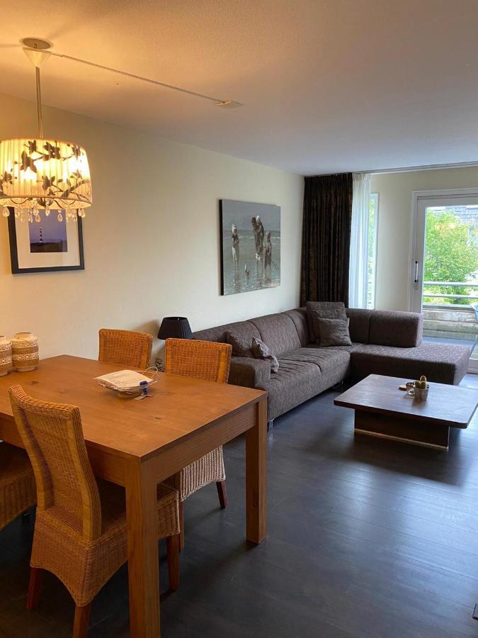 Appartement De Admiraal à Hollum  Extérieur photo